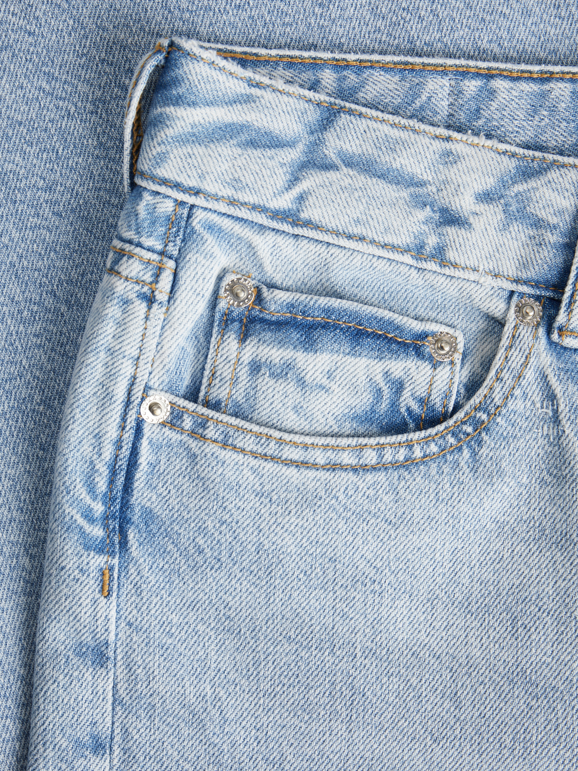 model_shot-detail